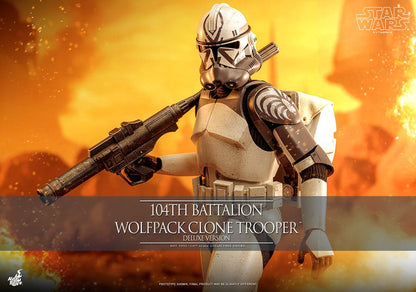 Star Wars: The Clone Wars 104th Battalion Wolfpack Clone Trooper 1/6 Scale Figure Deluxe Version (30 cm)